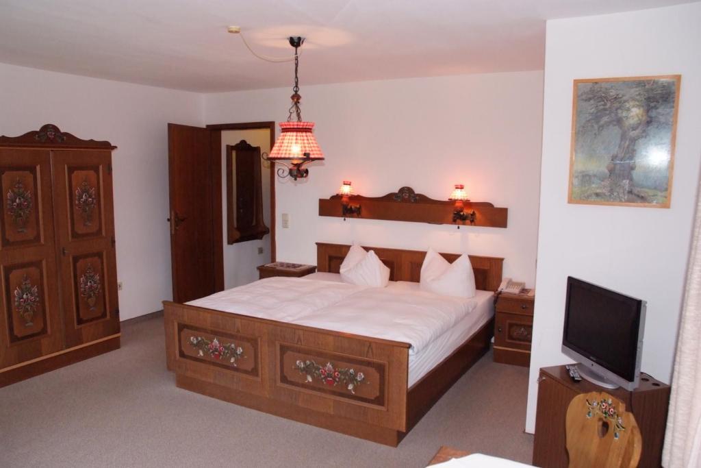 Hotel Schwalenberger Malkasten Schieder-Schwalenberg Стая снимка